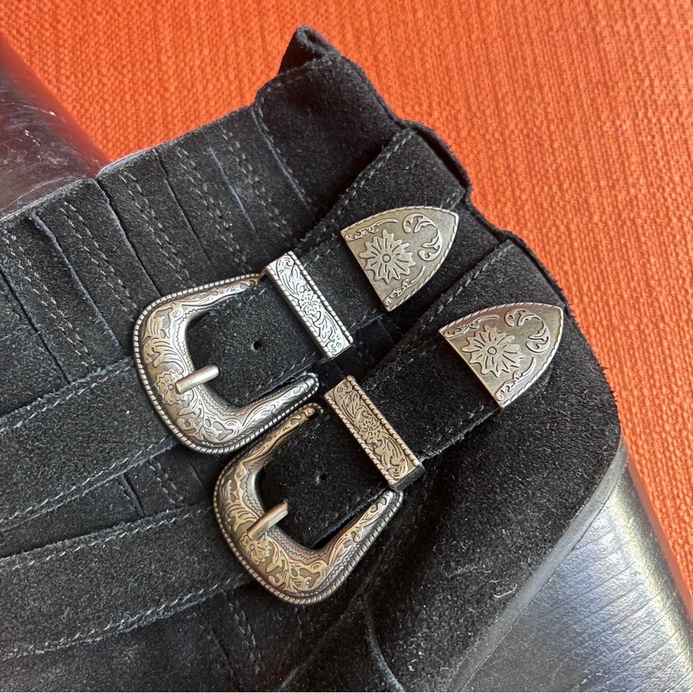 Steve Madden Black Western Buckle Ankle Boots - Picture 2 of 11